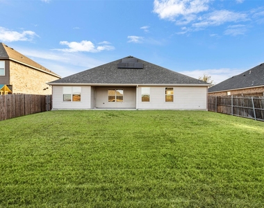 1547 Meadowlake Drive - Photo Thumbnail 23