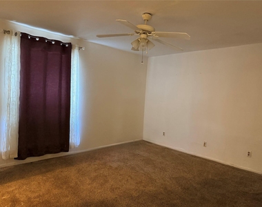 12888 Montfort Drive - Photo Thumbnail 3