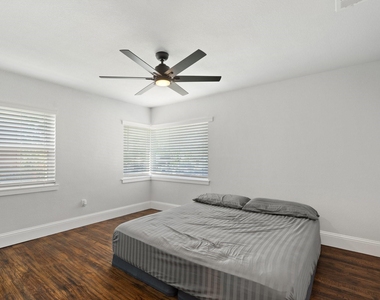 3308 Alaska Avenue - Photo Thumbnail 8