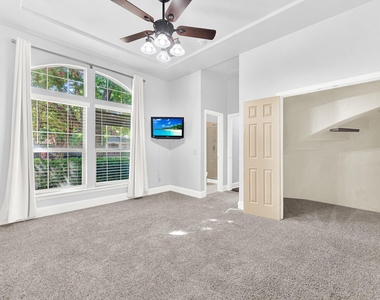 10222 Plainsman Lane - Photo Thumbnail 8