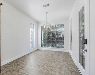 800 Camden Way - Photo Thumbnail 10