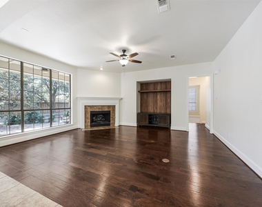 800 Camden Way - Photo Thumbnail 11