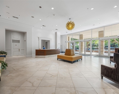 3535 Gillespie Street - Photo Thumbnail 20