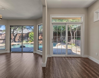 5509 Anglebluff Place - Photo Thumbnail 9