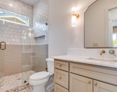 4207 Bonham Street - Photo Thumbnail 13