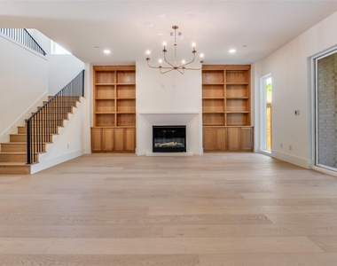 4207 Bonham Street - Photo Thumbnail 1