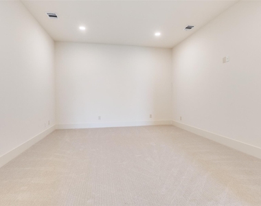 4207 Bonham Street - Photo Thumbnail 14