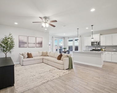 14005 Medusa Drive - Photo Thumbnail 7