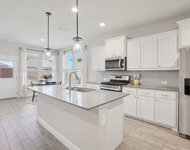 14005 Medusa Drive - Photo Thumbnail 9