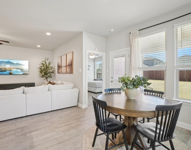 14005 Medusa Drive - Photo Thumbnail 13