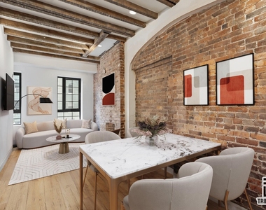 105 Berry Street - Photo Thumbnail 3
