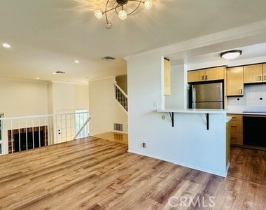 320 Pasadena - Photo Thumbnail 3