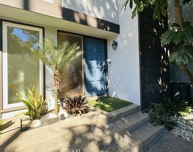 320 Pasadena - Photo Thumbnail 1