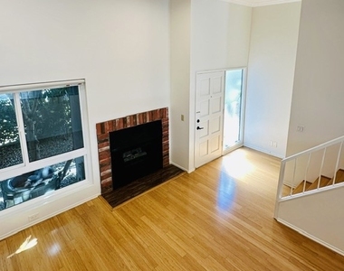 320 Pasadena - Photo Thumbnail 9