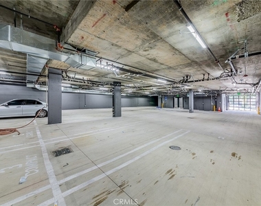 214 S Westmoreland - Photo Thumbnail 25