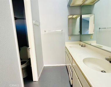 21416 Blossom Hill Ln - Photo Thumbnail 17