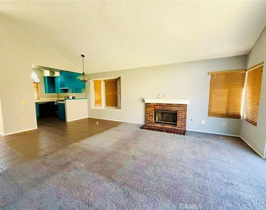 21416 Blossom Hill Ln - Photo Thumbnail 8