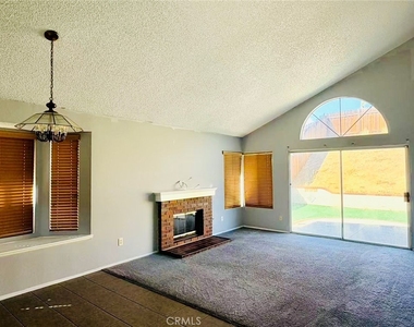 21416 Blossom Hill Ln - Photo Thumbnail 10