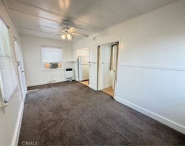 3817 Ivar Avenue - Photo Thumbnail 4