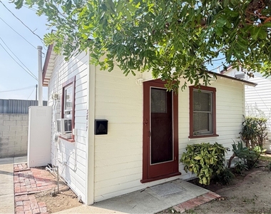 3817 Ivar Avenue - Photo Thumbnail 1