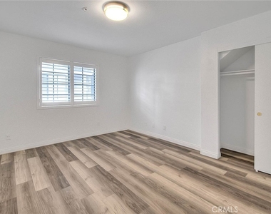 114 N Atlantic Boulevard - Photo Thumbnail 11