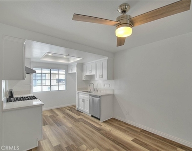 114 N Atlantic Boulevard - Photo Thumbnail 8