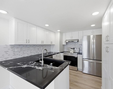 3664 Sunset Lane - Photo Thumbnail 7