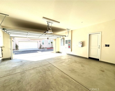 5826 Walden Ct - Photo Thumbnail 25