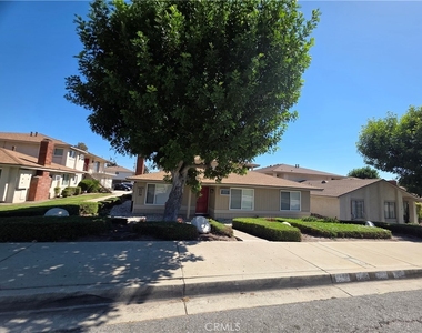 7433 Napa Court - Photo Thumbnail 25