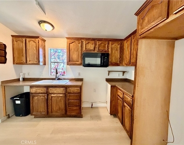 3067 Carl - Photo Thumbnail 13