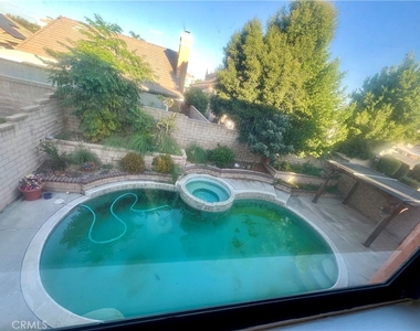 10974 Glenoaks  Dr. - Photo Thumbnail 58