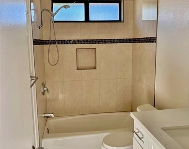 10974 Glenoaks  Dr. - Photo Thumbnail 19