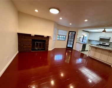 10974 Glenoaks  Dr. - Photo Thumbnail 49