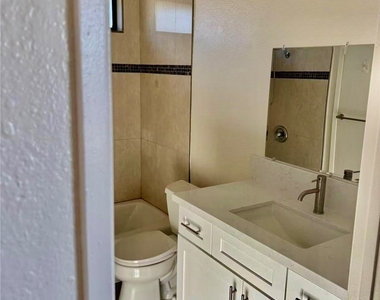 10974 Glenoaks  Dr. - Photo Thumbnail 45
