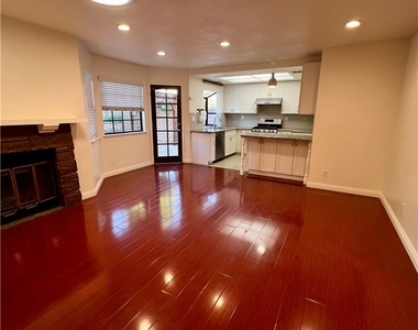 10974 Glenoaks  Dr. - Photo Thumbnail 37