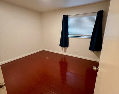 10974 Glenoaks  Dr. - Photo Thumbnail 46