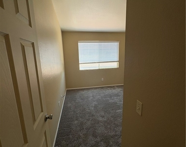 29535 Cara Way - Photo Thumbnail 15