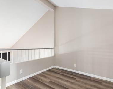 15876 Deer Trail Drive - Photo Thumbnail 15