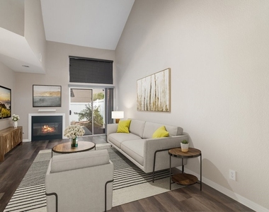 15876 Deer Trail Drive - Photo Thumbnail 7