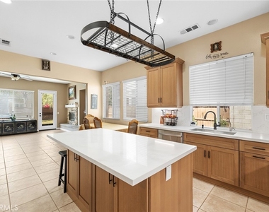 36073 Arras Drive - Photo Thumbnail 13