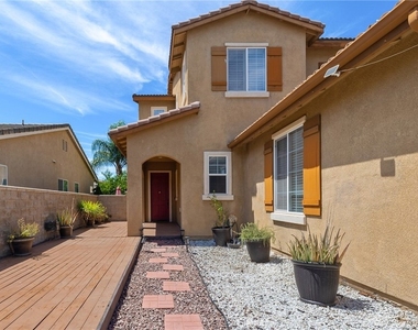 36073 Arras Drive - Photo Thumbnail 4