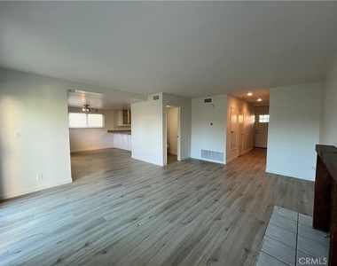 832 Masterson - Photo Thumbnail 3