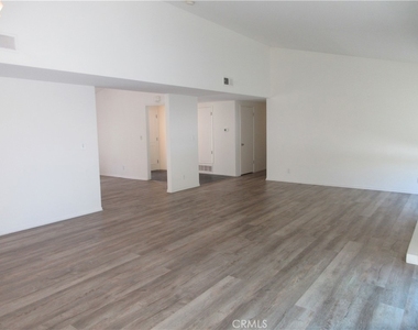 24300 Hatteras Street - Photo Thumbnail 30