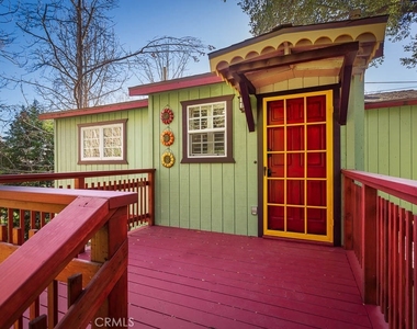 489 Sturtevant Drive - Photo Thumbnail 1
