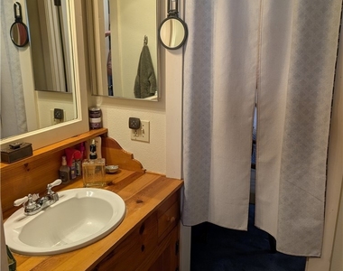1184 Katherine Road - Photo Thumbnail 11