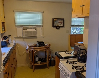 1184 Katherine Road - Photo Thumbnail 5