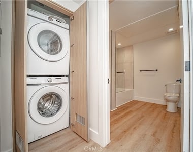 2828 London Street - Photo Thumbnail 6