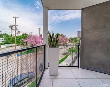 2828 London Street - Photo Thumbnail 15