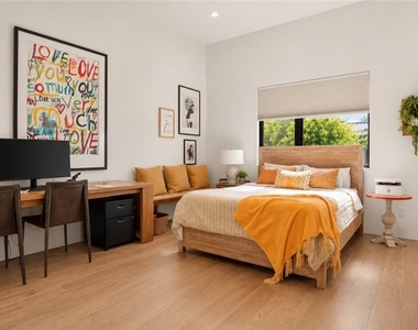 22935 Oxnard - Photo Thumbnail 50