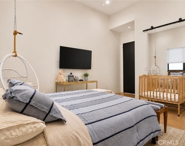22935 Oxnard - Photo Thumbnail 53